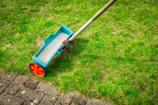 Commercial Lawn Treatment in Powell
